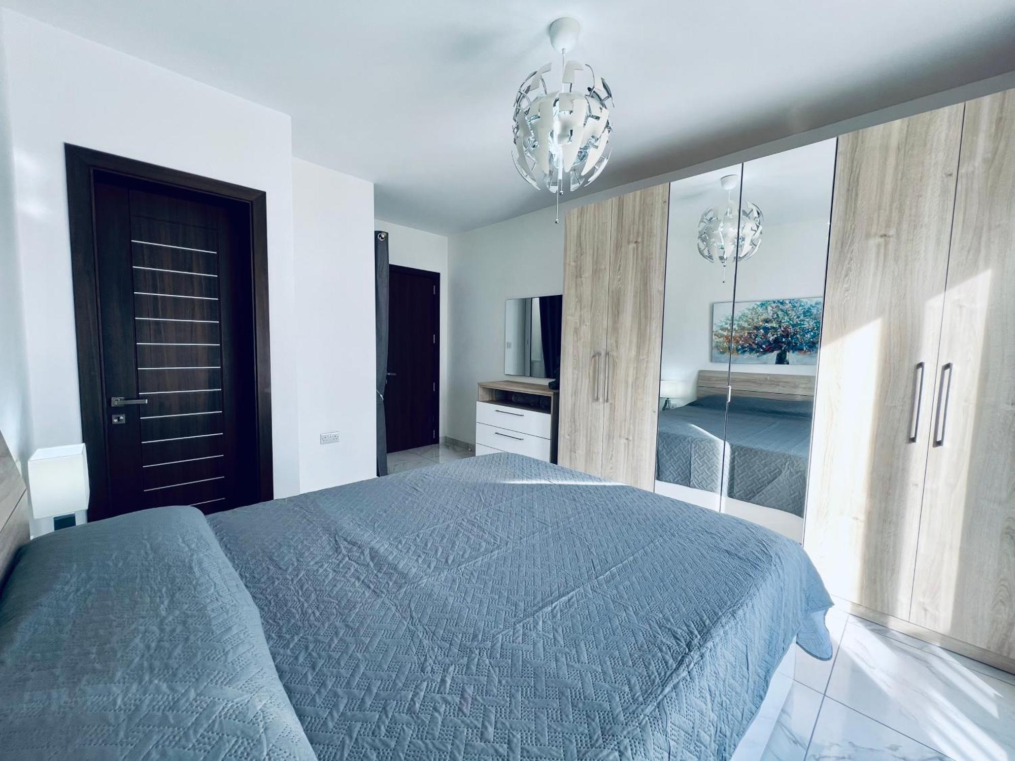 Poseidon Court Penthouse Superior Apartment St. Paul's Bay Exterior photo